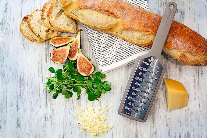 Microplane Ecograte Series Grater (Extra Coarse, Dover Grey)